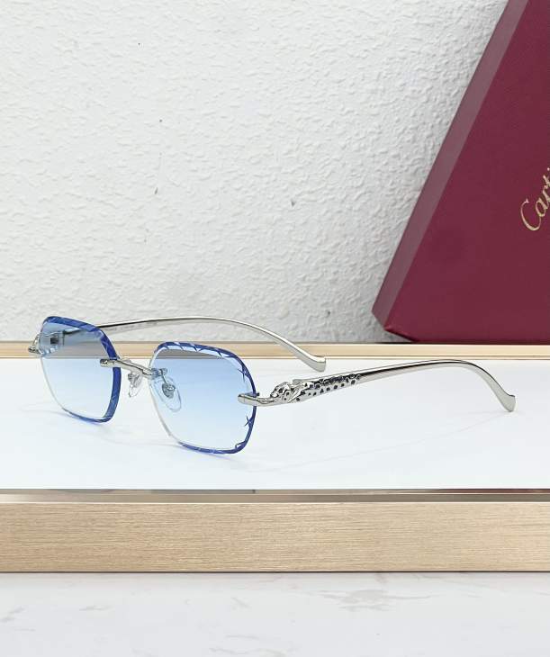 Picture of Cartier Sunglasses _SKUfw79280636fw